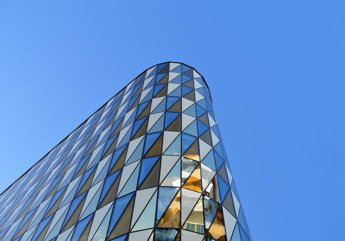 追逐彩光的夜晚：重庆时时彩带来的新体验