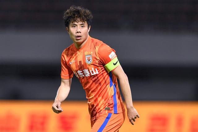 无关键词-蒿俊闵合练等待复出 广州队要擒虎逃离降级区？